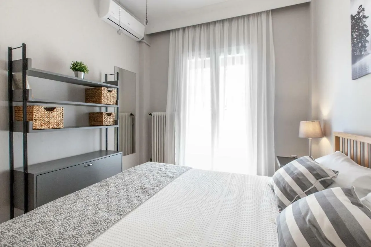 Majestic Sea View Apartment Thessaloniki